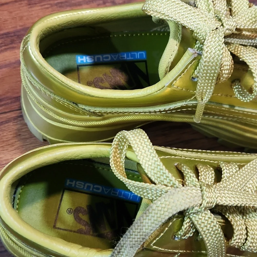 VANS Collina Strada Old Skool Lug Sole Womens Sneakers - Picture 2 of 6